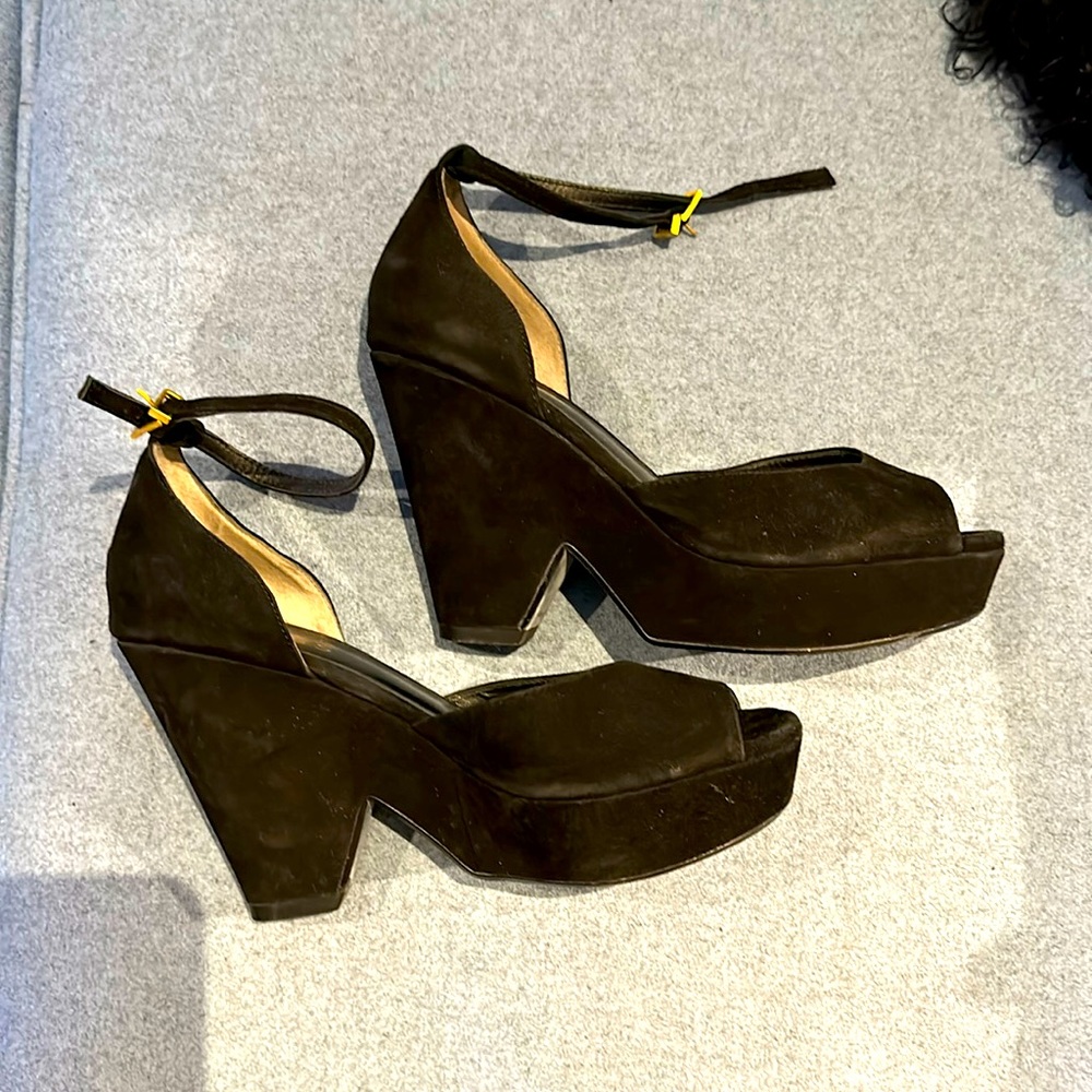 AUTHENTIC Reiss platform black suede sandals, size 38 (8)